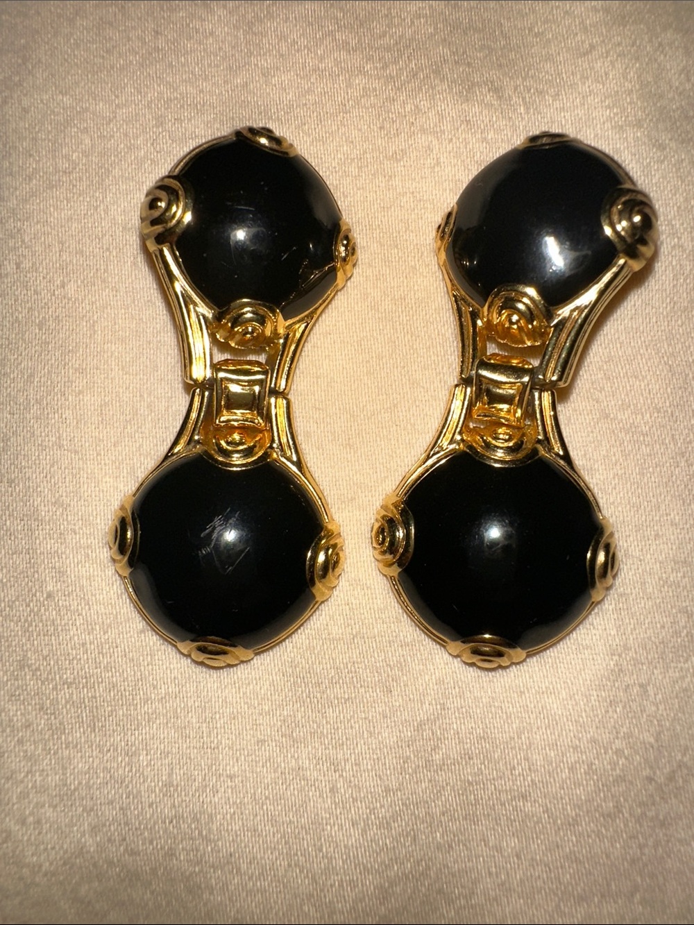 Swarovski Gold-Tone Black Jet Stone Vintage  Clip Earrings Art Deco Style